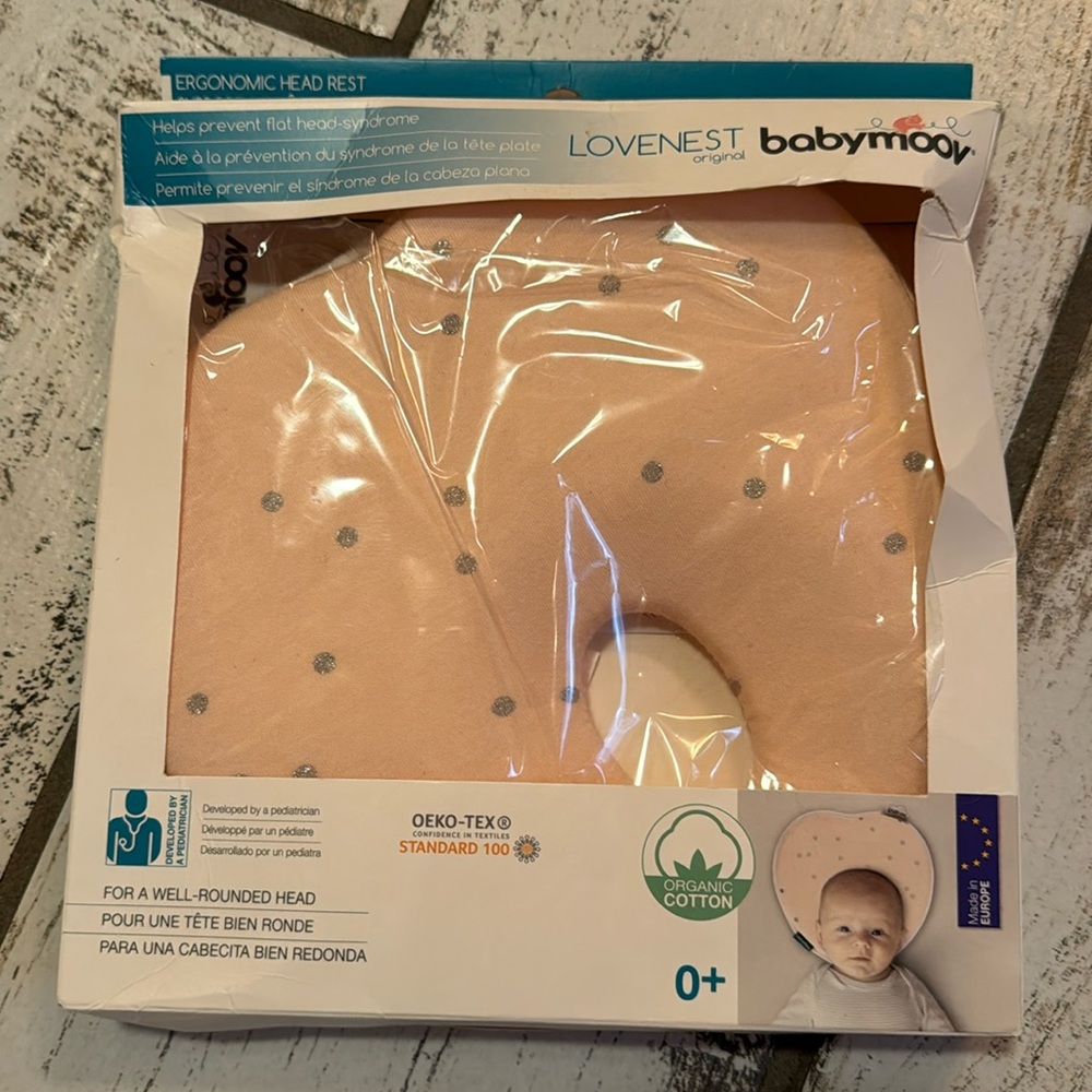 Loveless baby pillow